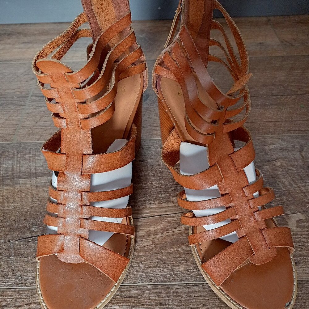 Urban Outfitters Stappy Block Heel Brown Sandals Women 9